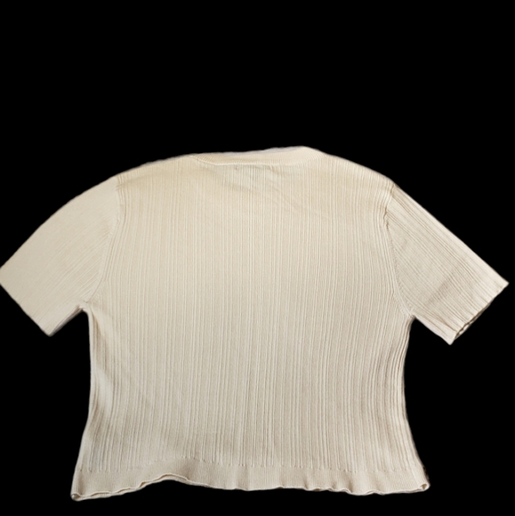 Dynamite Crop Top - Picture 2 of 5